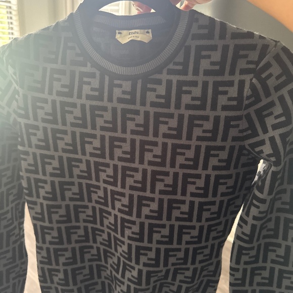 Fendi Sweater - Picture 1 of 4